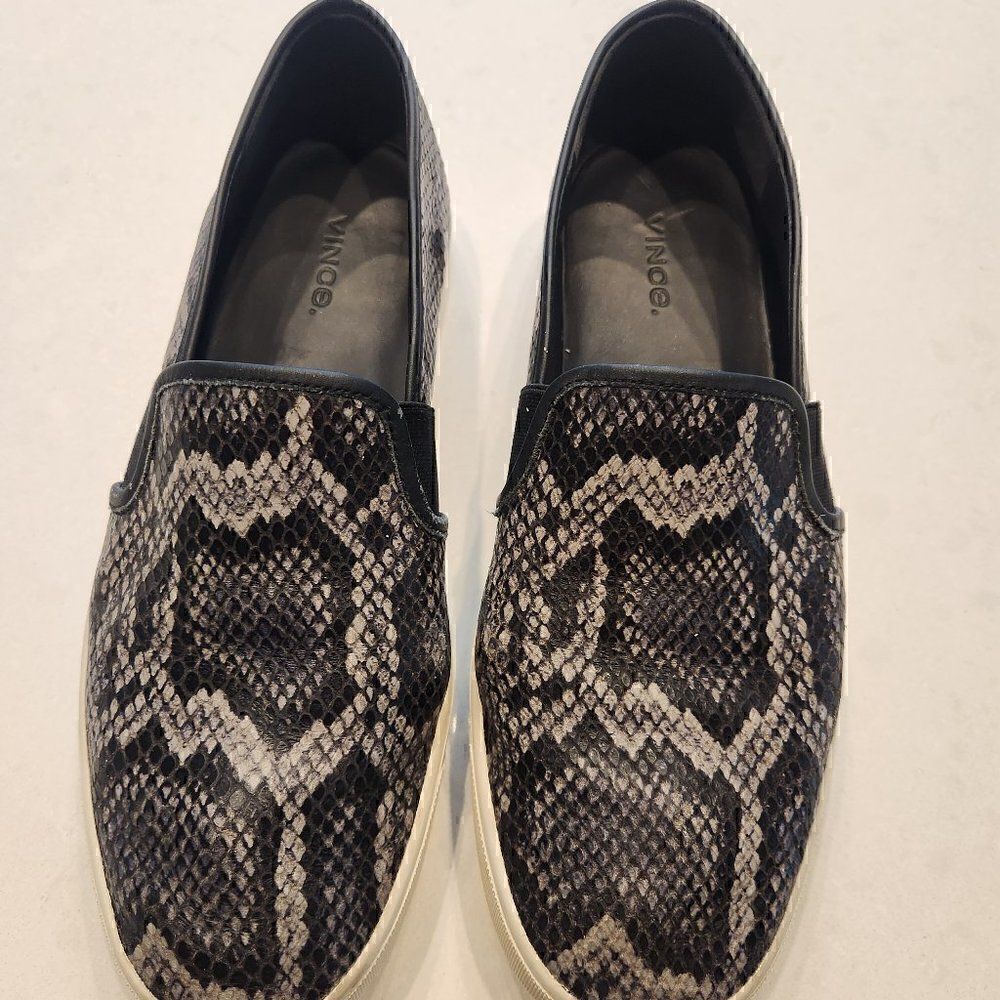 Vince womens slip on. Size 8.5